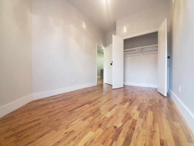 1084 Bedford Ave unit 2A, Brooklyn, NY 11216 - photo 4