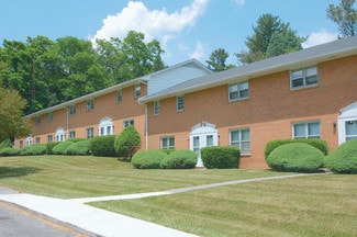 309 Apartment Heights Dr, Blacksburg, VA 24060