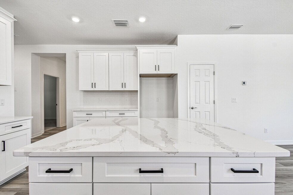 18087 Cherished Loop, Lakewood Ranch, FL 34211 - photo 1