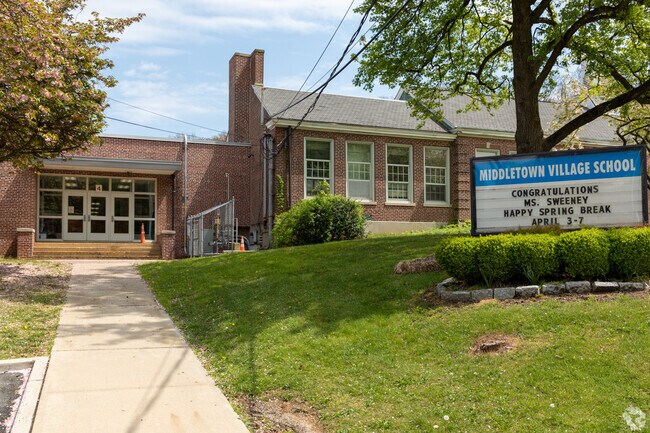 Welcome to Middletown Village Elementary School in New Monmouth.