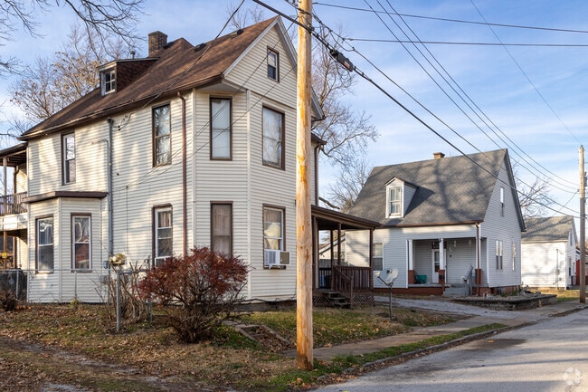 Belleville, IL boasts a charming historic district, comprised of rows of older homes.