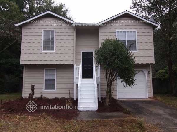 1616 Picadilly Ct NE, Conyers, GA 30013 - photo 1