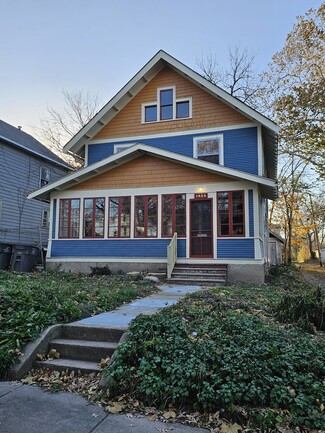 1926 7th St, Des Moines, IA 50314