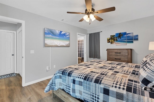 1014 Darby Dr NW, Port Charlotte, FL 33948 - photo 3