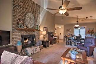 104 Woodhaven Ct Unit 104, Greenwood, SC 29649