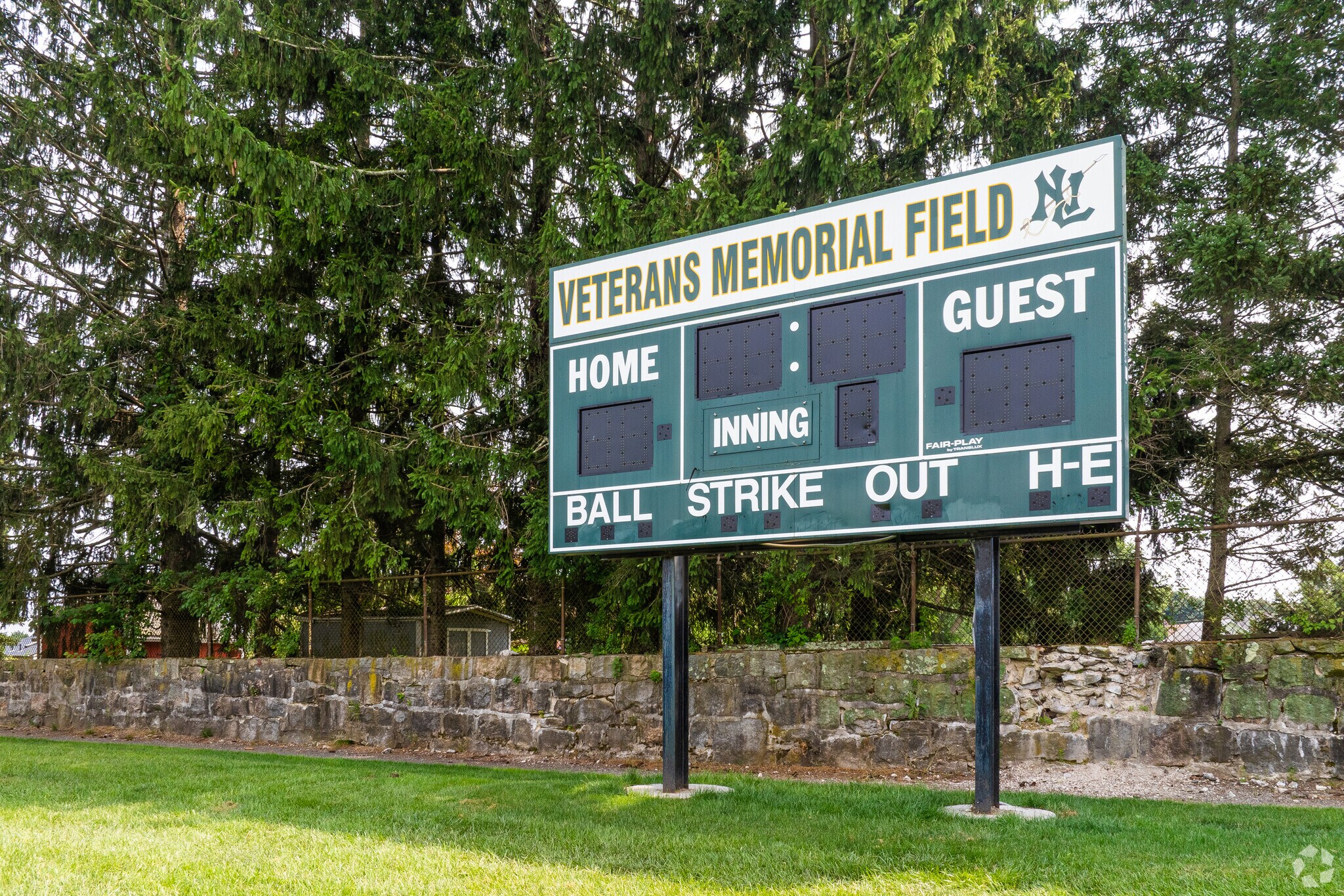 Jefferson offers many public athletic parks and fields, such as Veterans Memorial Park.