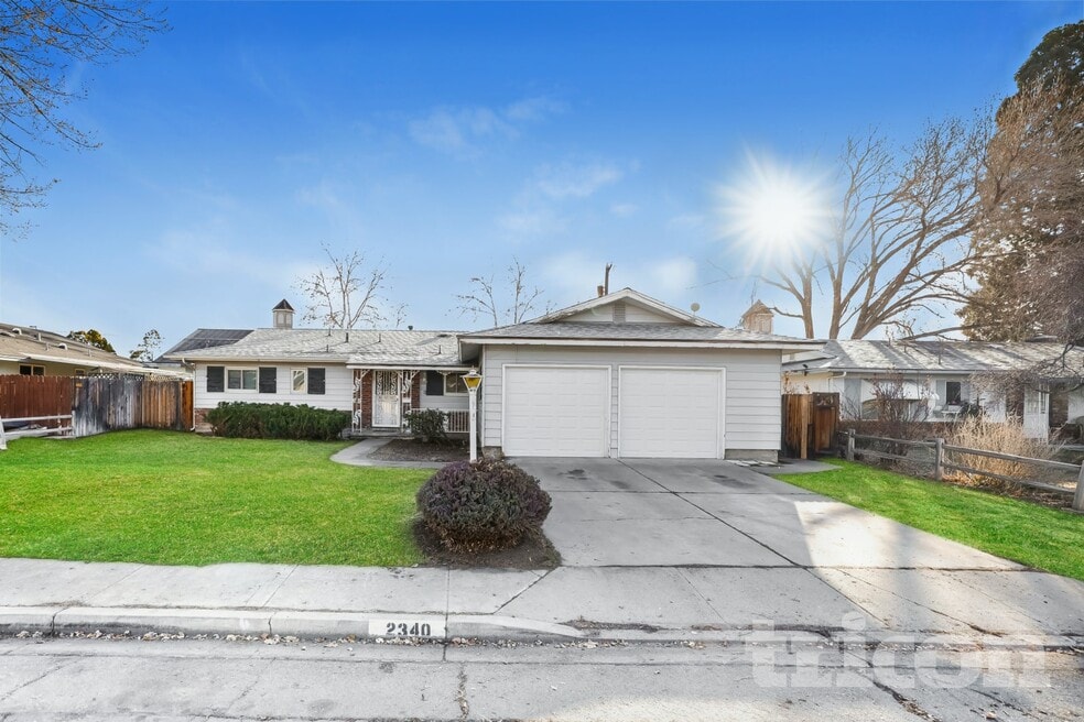 2340 Logan Way, Sparks, NV 89431 - photo 1