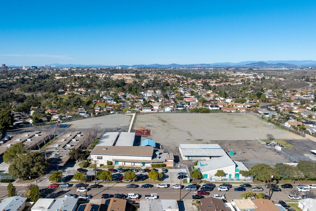 A view from above Hawthorne Elementary School.