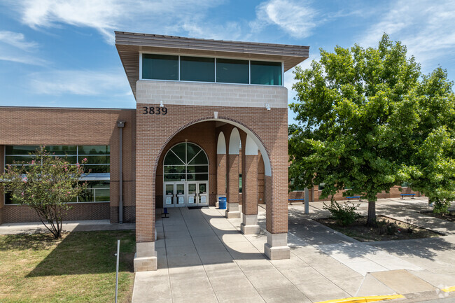 Students from kindergarten to 5th grade may enroll at D J Red Simon Middle School.