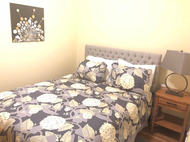 1722 Walnut St unit 1, Berkeley, CA 94709 - photo 7