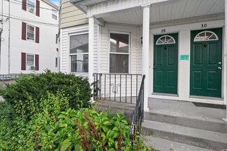 28-30 Knight St Unit 3R, Central Falls, RI 02863