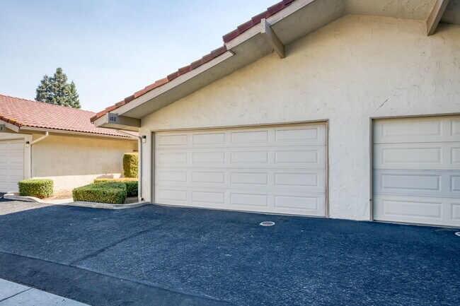 1538 W Herndon Ave, Fresno, CA 93711 - photo 4