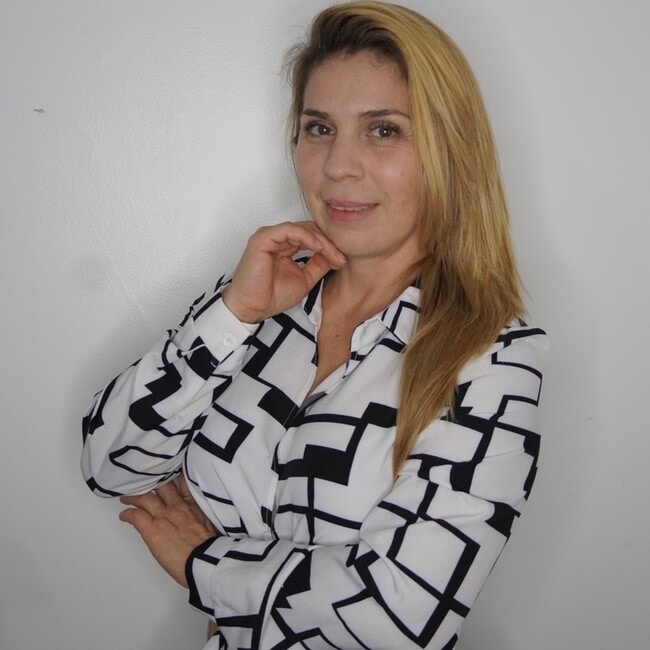 Agent Photo