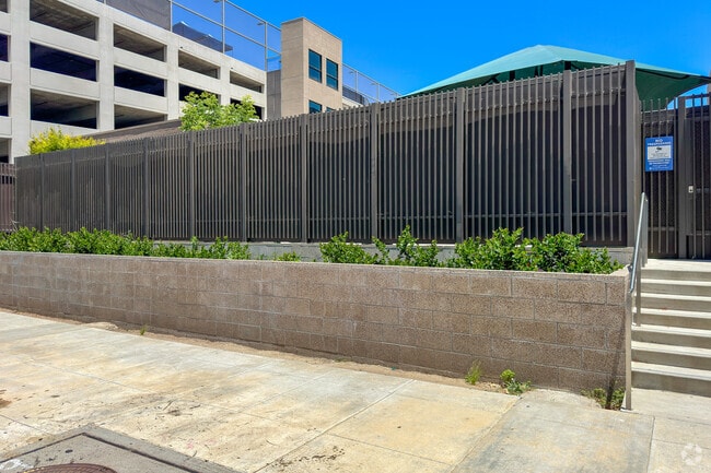 Brawerman Elementary School - East