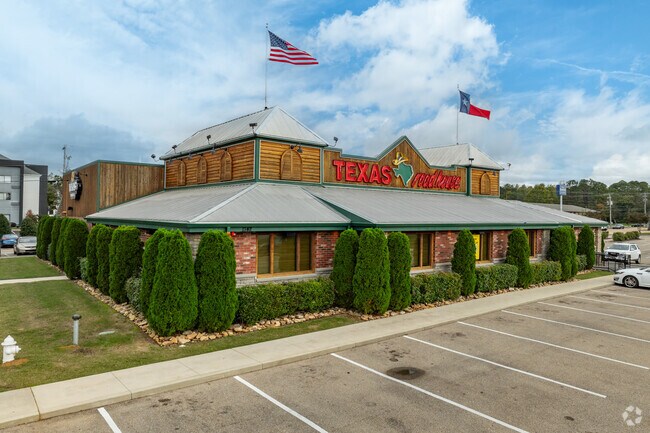 Northern Park Hill is home to many chain restaurants.