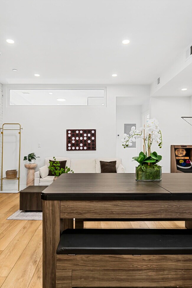 1566 Beacon St, Brookline, MA 02446 - photo 4