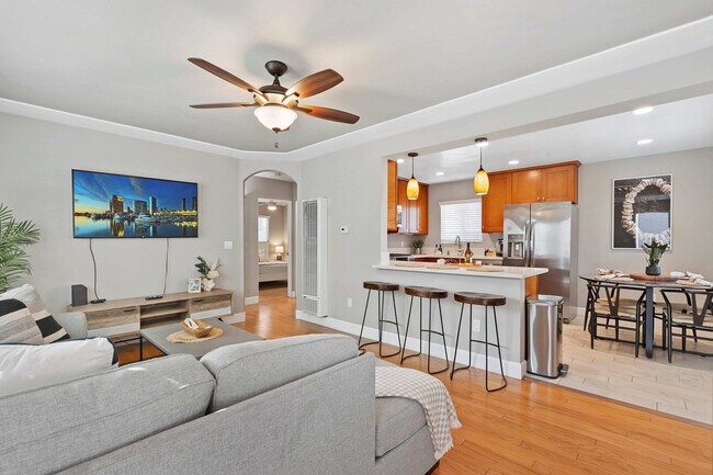 4746 Del Monte Ave unit ID1062717P, San Diego, CA 92107 - photo 3