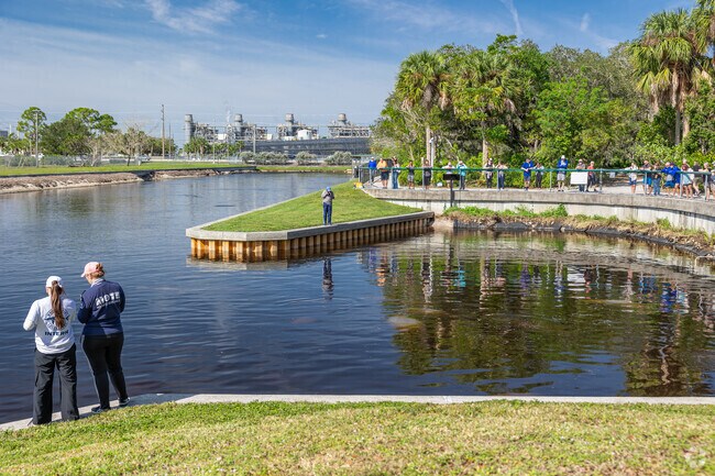 Manatee Park allows Laredo and Country Lakes residents to view migrating manatees up close.