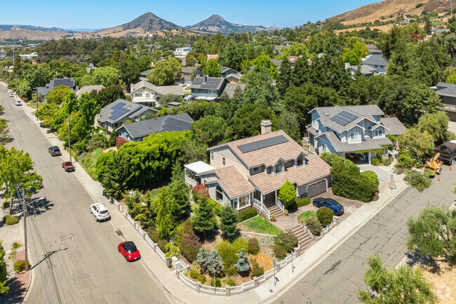 All the homes of Orcutt have a great view of the nearby mountains.
