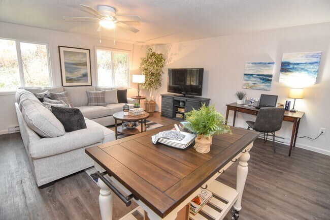 Cherry Creek, Winterset, IA 50273 - photo 5