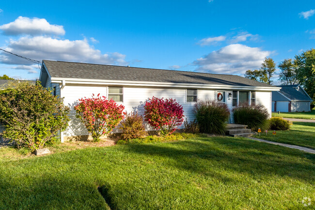Mid-century single story home in the Hillcrest area of Peoria, IL.