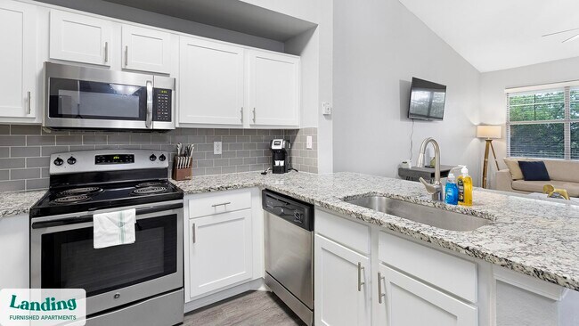 533 Fossil Creek Blvd unit 432, Haltom City, TX 76137 - photo 4