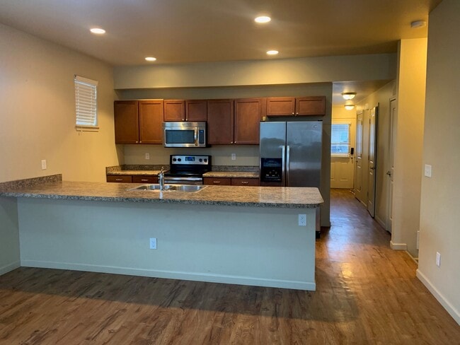 3025 17th Ave W, Williston, ND 58801 - photo 3