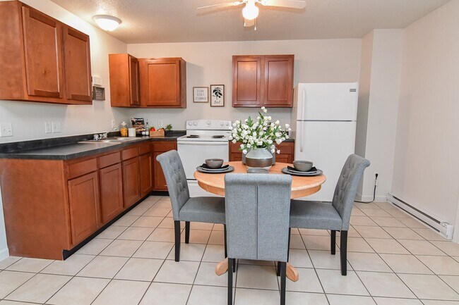 Glenwood, Winterset, IA 50273 - photo 7