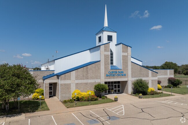 Carver Park Baptist Church often organizes outreach initiatives to assist the community.