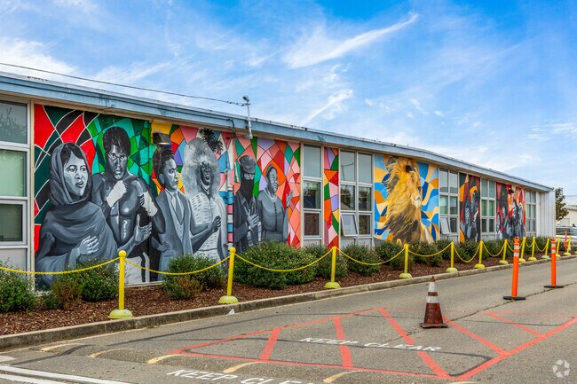 KIPP King Collegiate High School scores a A on Niche.