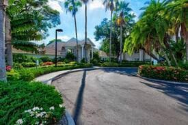 850 S Tamiami Trail Unit 201, Sarasota, FL 34236