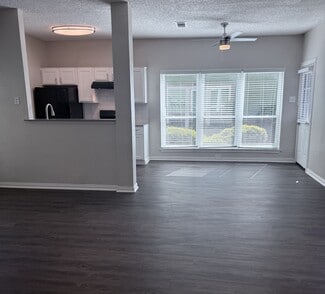 4288 Bass Pro Dr, Garland, TX 75043