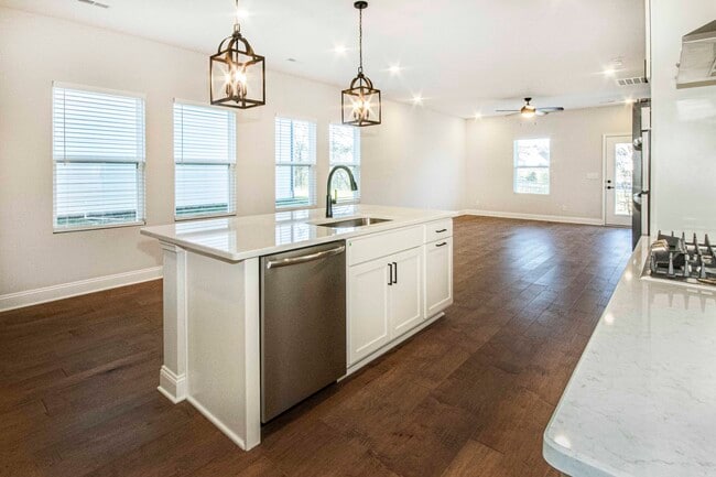 12717 Duckfoot Ln, Concord, TN 37934 - photo 7