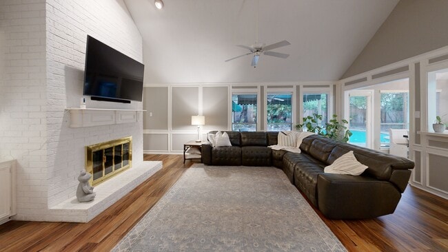 4211 Park Sands Ln, Kingwood, TX 77345 - photo 2