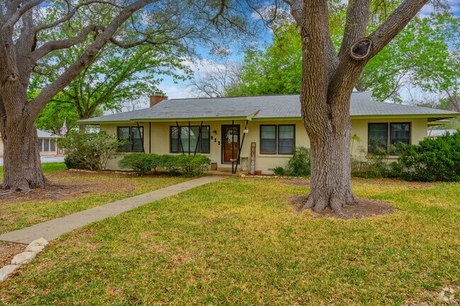 Ranch homes in Castroville