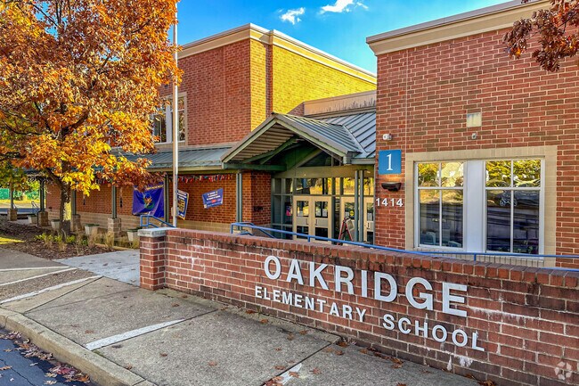 Discover academic excellence at Oakridge Elementary School, the heart of Aurora Highlands.