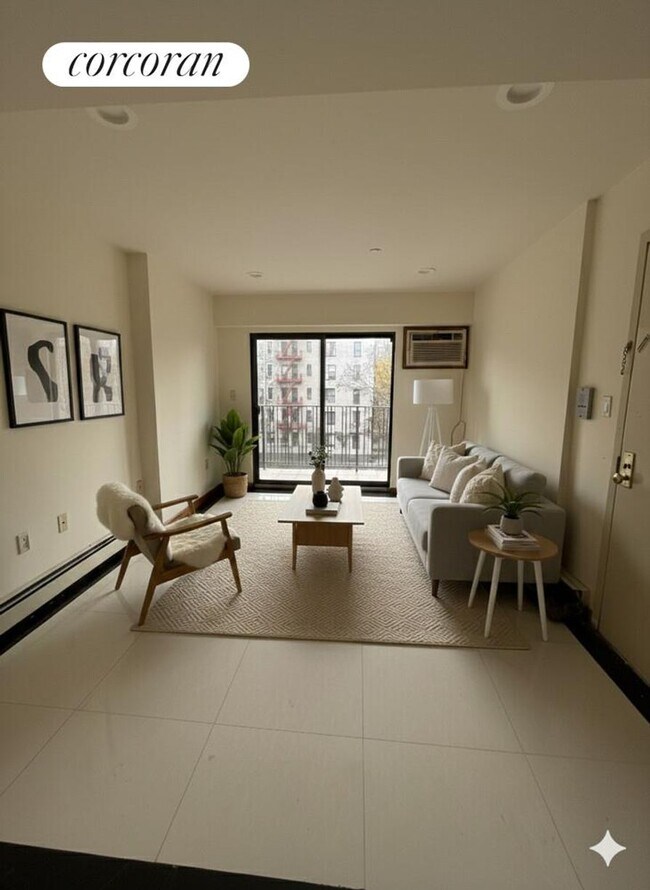 163-10 89th Ave, Queens, NY 11432