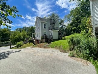 91 6th St Unit 2, Dover, NH 03820