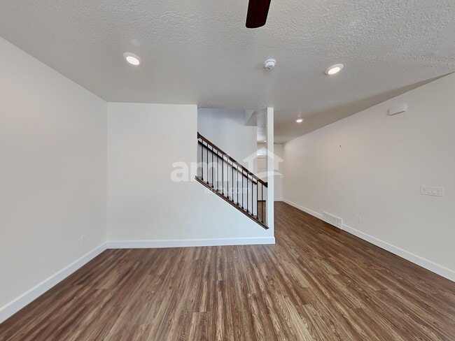 2320 E Wild Horse Way, Eagle Mountain, UT 84005 - photo 7