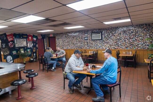 Mingo Diner serves weekday breakfast and lunch on the south end.