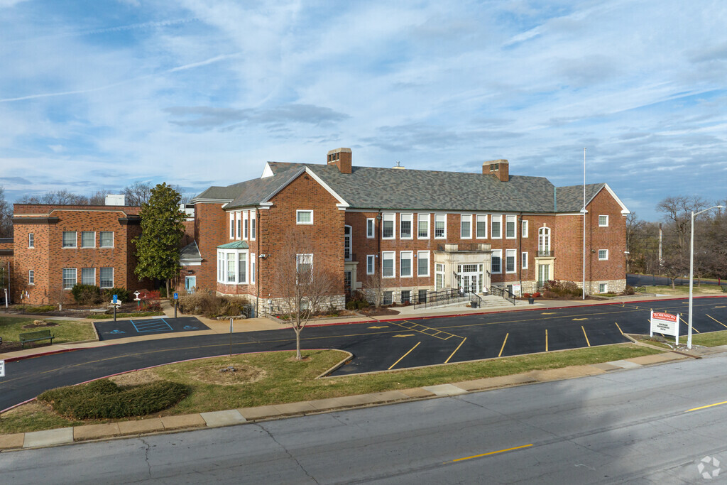 George R. Robinson Elementary School has an overall A grade on Niche.