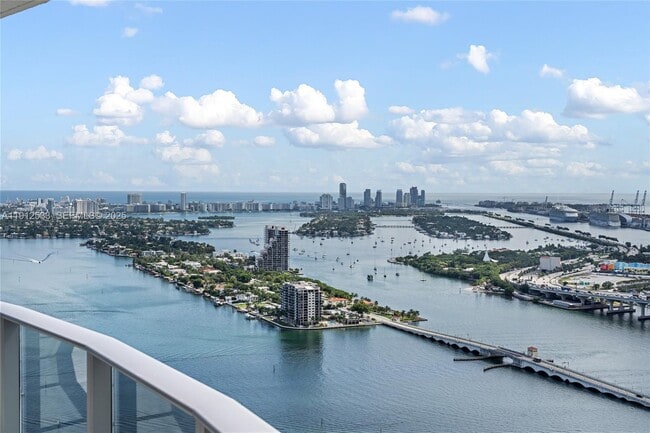 Aria on the Bay unit 12, Miami, FL 33132 - photo 6