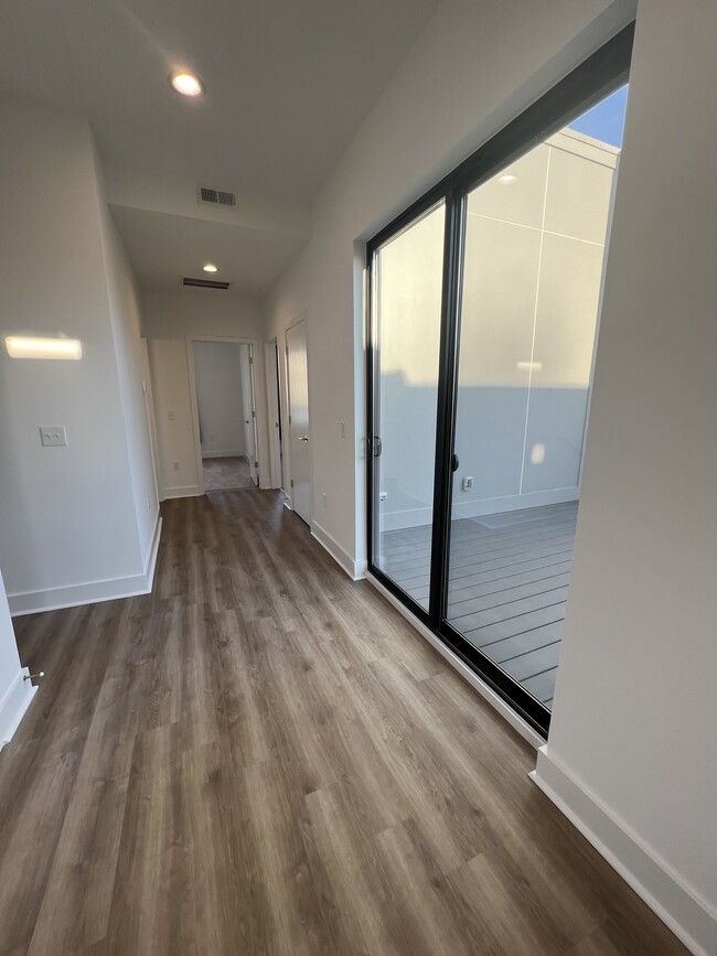 1118 Nova St, Durham, NC 27713 - photo 6