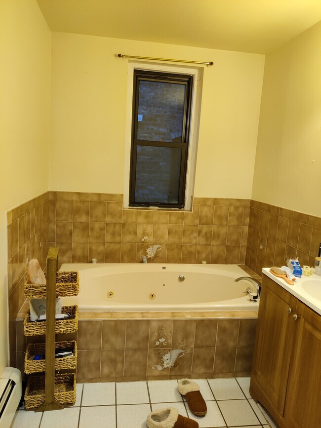1426 Commonwealth Ave unit 1, Boston, MA 02135 - photo 6