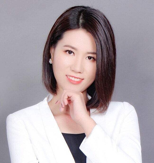 Meina Huang