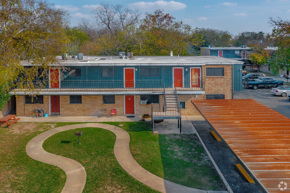 Mission Villas, San Antonio, TX 78214 - photo 1