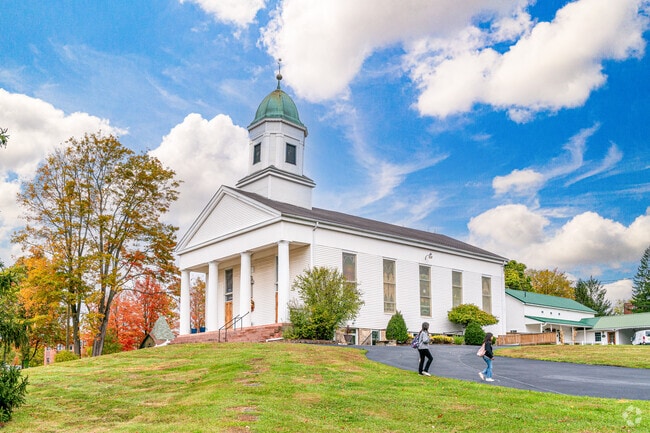 Historic First Presbyterian Church anchors downtown Florida.