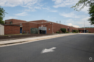 River Oaks Elementary School