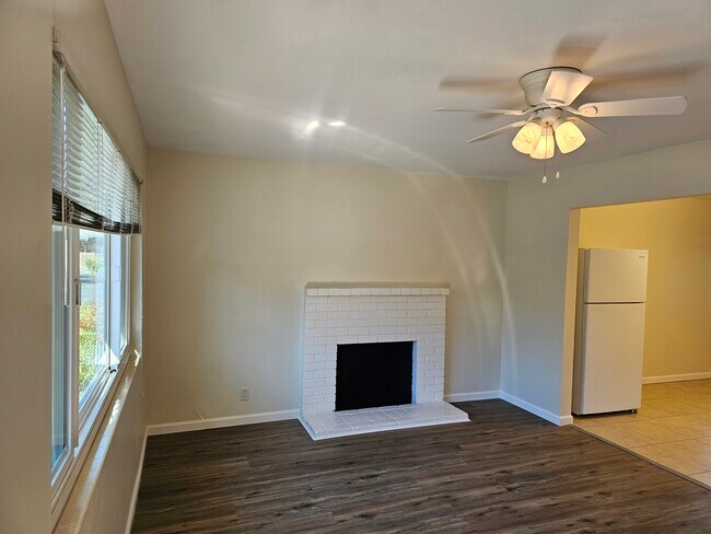 282 Monroe Dr unit 1, Mountain View, CA 94040 - photo 5