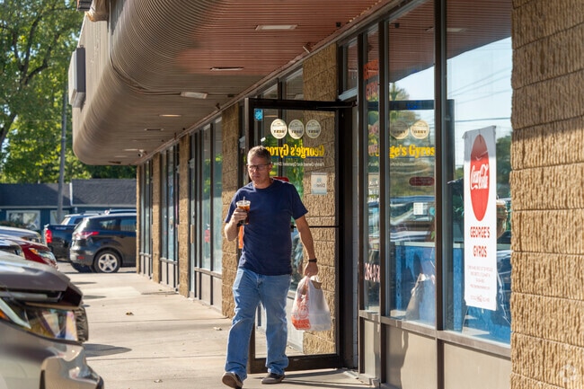 Greenleaf Manor locals head to George's Gyros for lunch.
